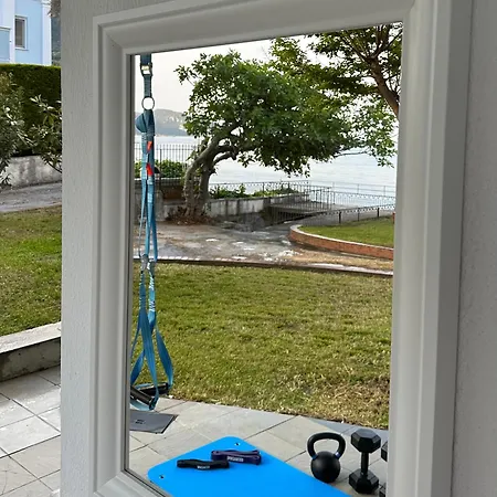 The House On The * PalaiónTsiflíkion