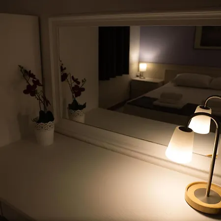 The House On The Apartman PalaiónTsiflíkion