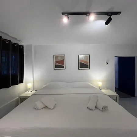 The House On The Apartamento PalaiónTsiflíkion